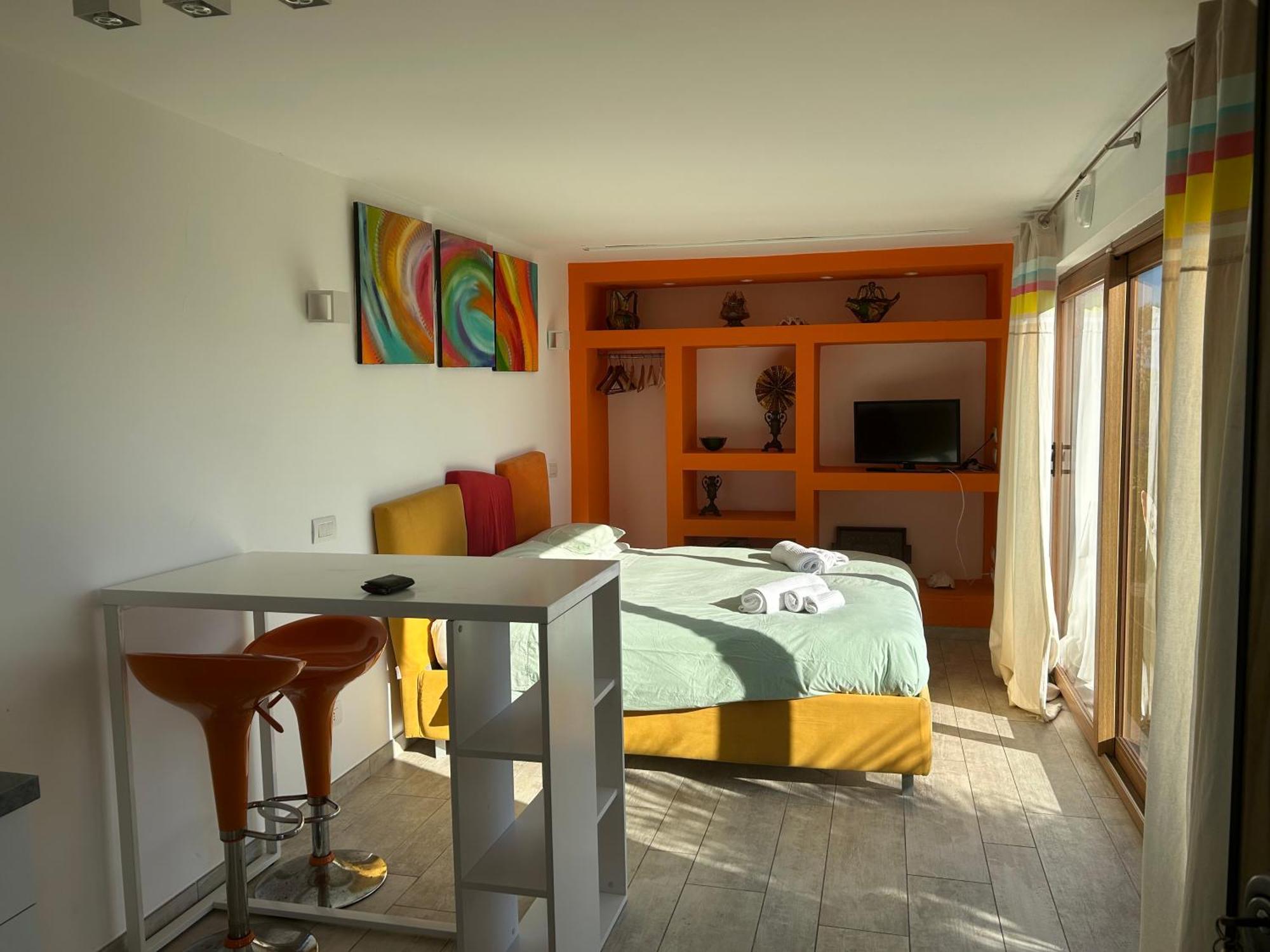 Estasi Di Cabiria Apartment วาราซเซ ภายนอก รูปภาพ